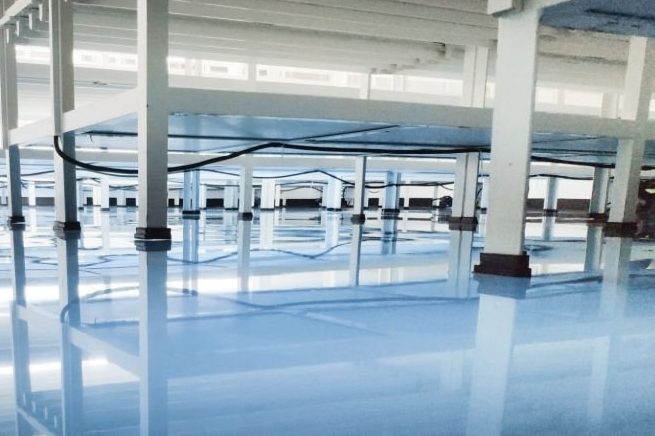 ESD-konforme Fertigung elektronischer Baugruppen unter kontrollierten Arbeitsbedingungen